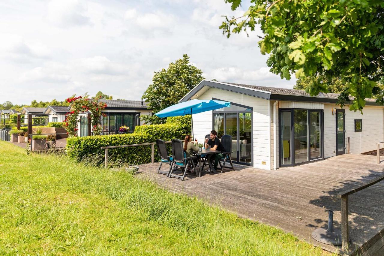 Topparken - Recreatiepark Het Esmeer Aalst Bilik gambar